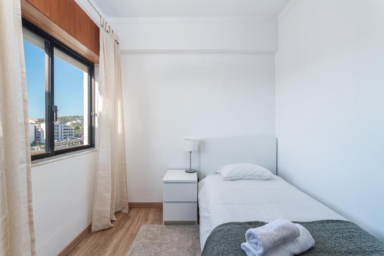 Hostwise - Spacious & Sunny Flat - Loulé Kültér fotó