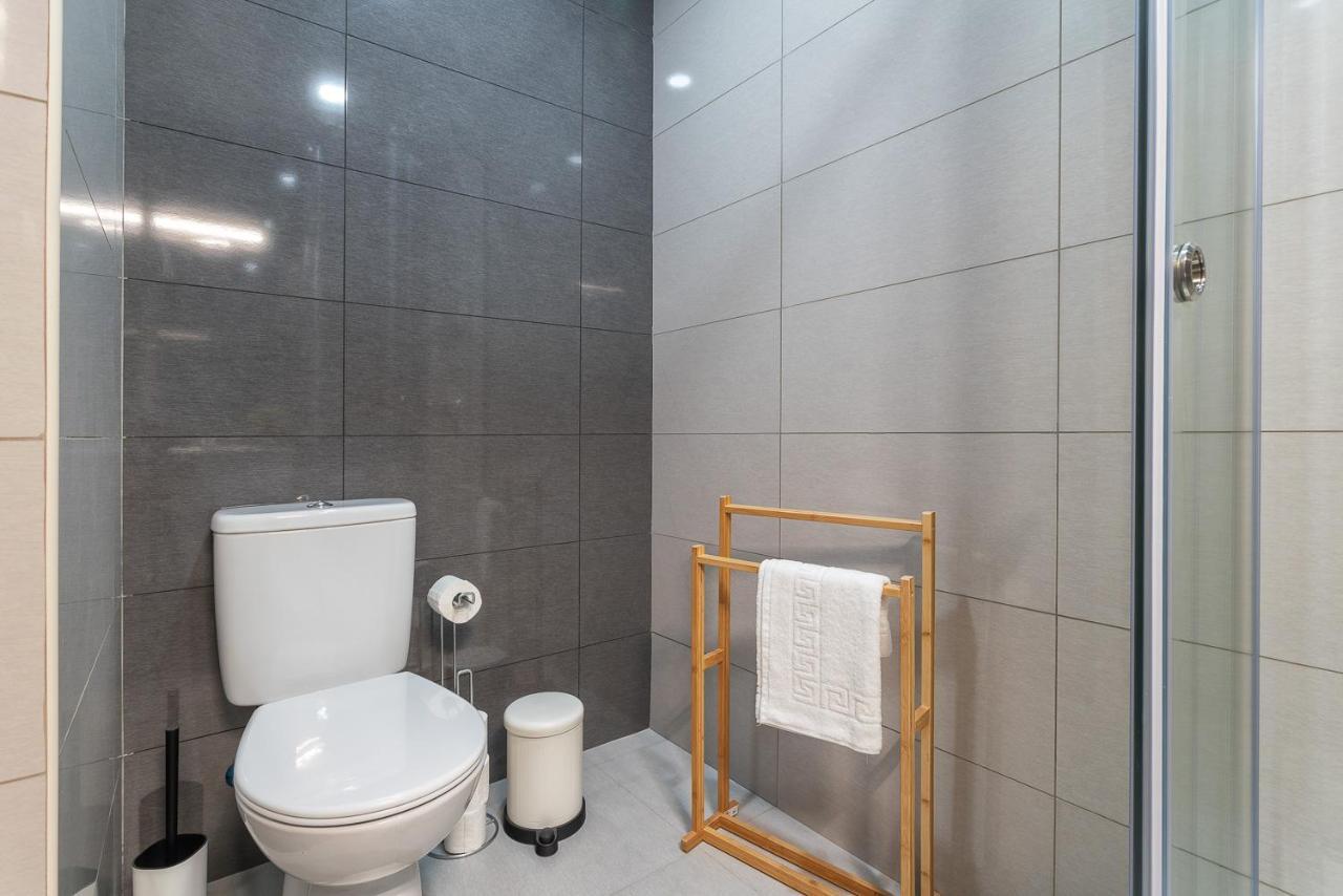 Hostwise - Spacious & Sunny Flat - Loulé Kültér fotó