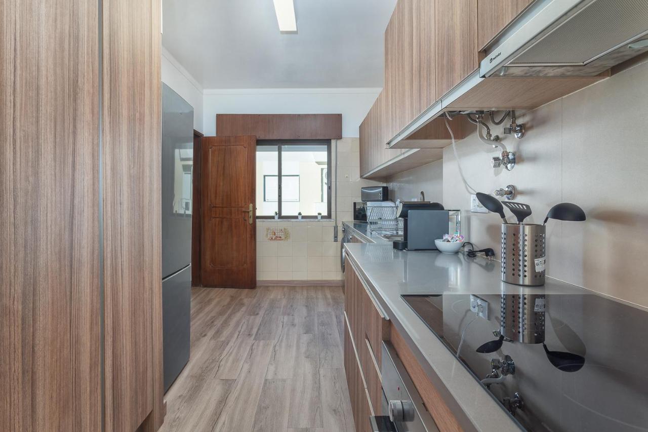 Hostwise - Spacious & Sunny Flat - Loulé Kültér fotó