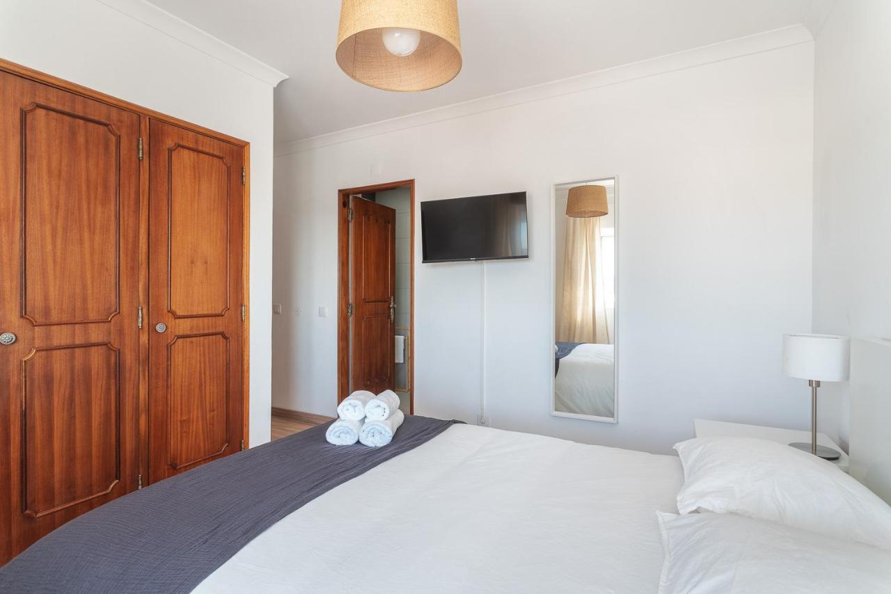 Hostwise - Spacious & Sunny Flat - Loulé Kültér fotó
